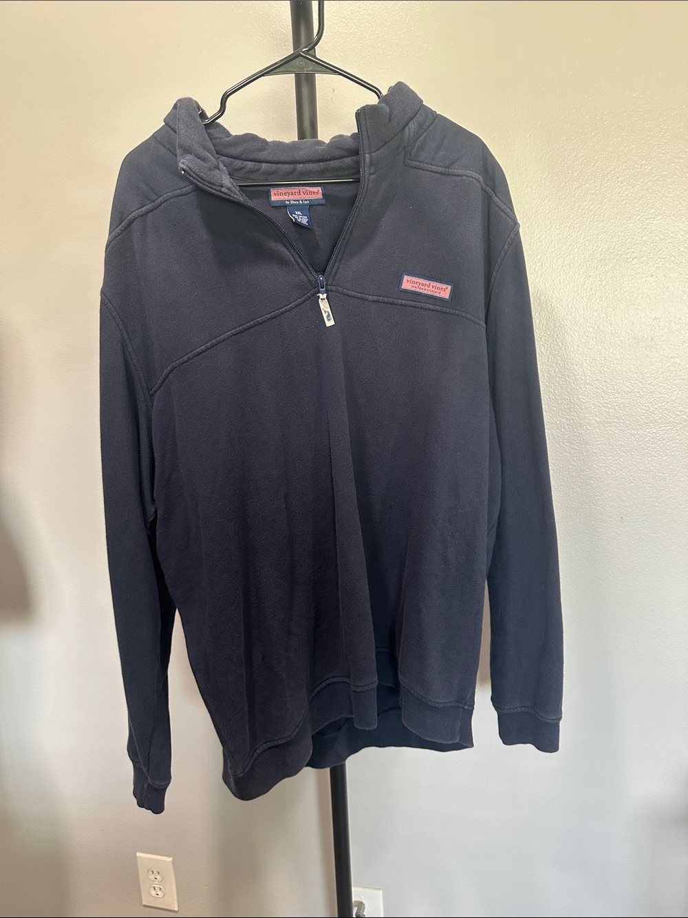 Vineyard Vines Navy Men's Quarter-Zip Pullover Hoodie